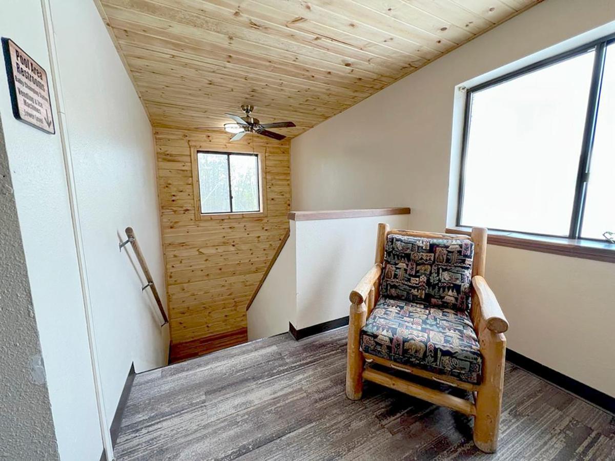 Beartooth Hideaway Inn & Cabins Red Lodge Buitenkant foto
